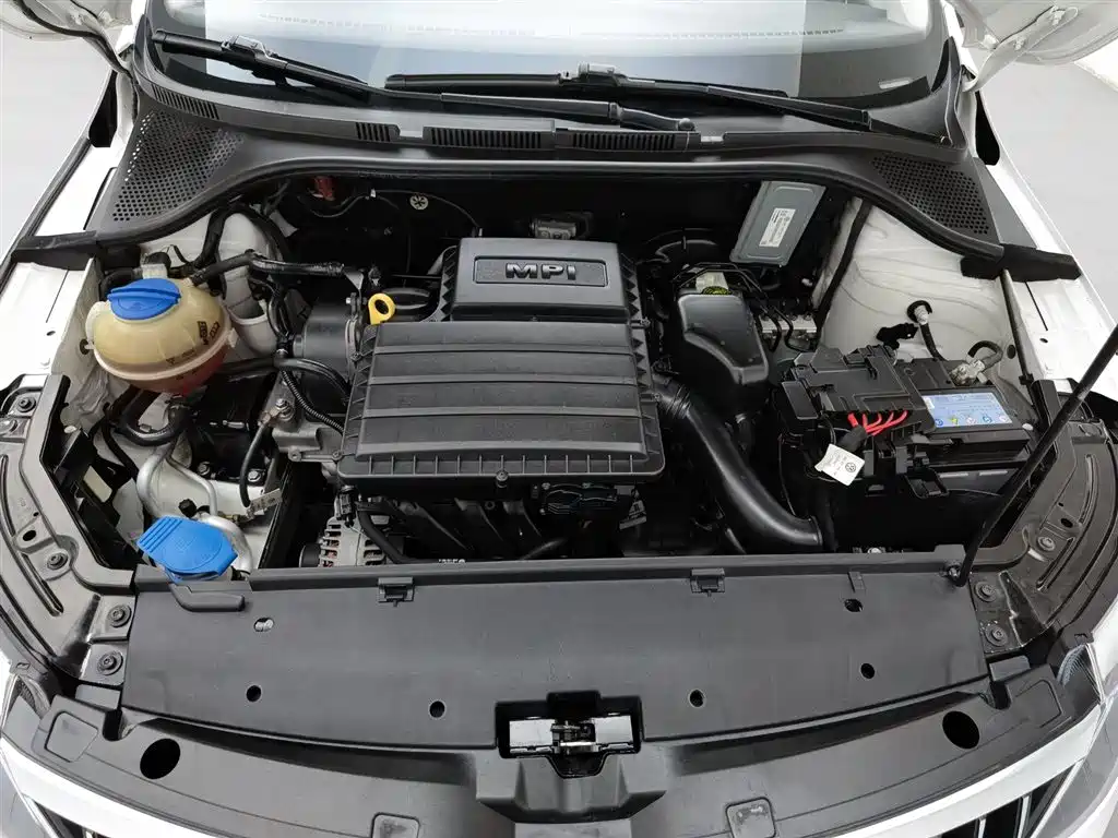 Škoda Rapid 2018 1.6L Manual Comfort Edition фото 6