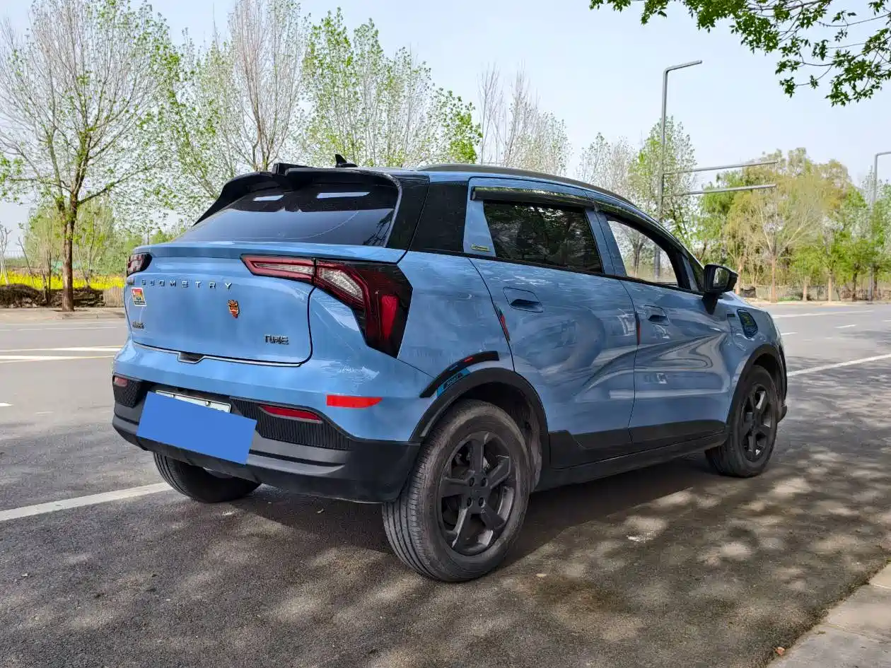 GEELY GEOMETRY E FIREFLY