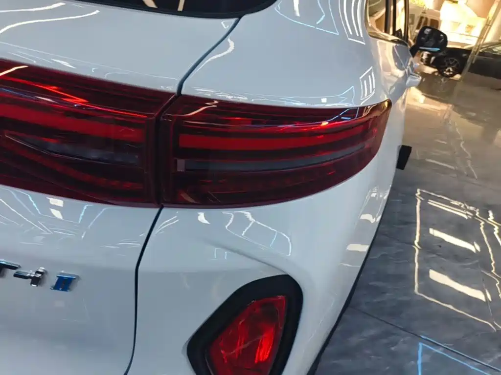 Skyworth Auto Skyworth HT-i 2026 2024 1.5L PHEV 115KM Taidao Edition