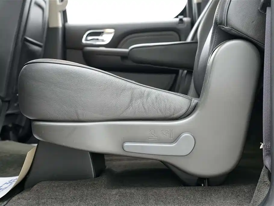 Cadillac Escalade 2014 2013 6.2L ESV Platinum Extended