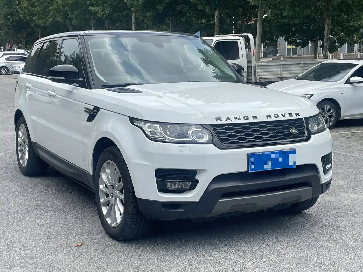 Фото 3 - Land Rover Range Rover Sport