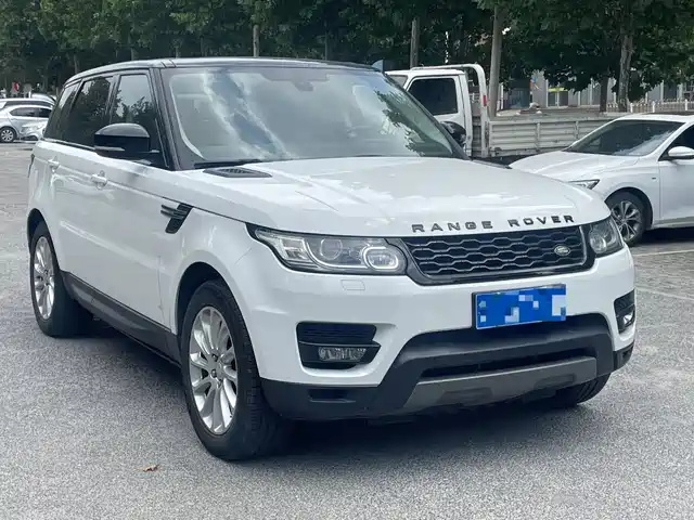 Land Rover Range Rover Sport 2017 3.0 SC V6 SE — фото 3