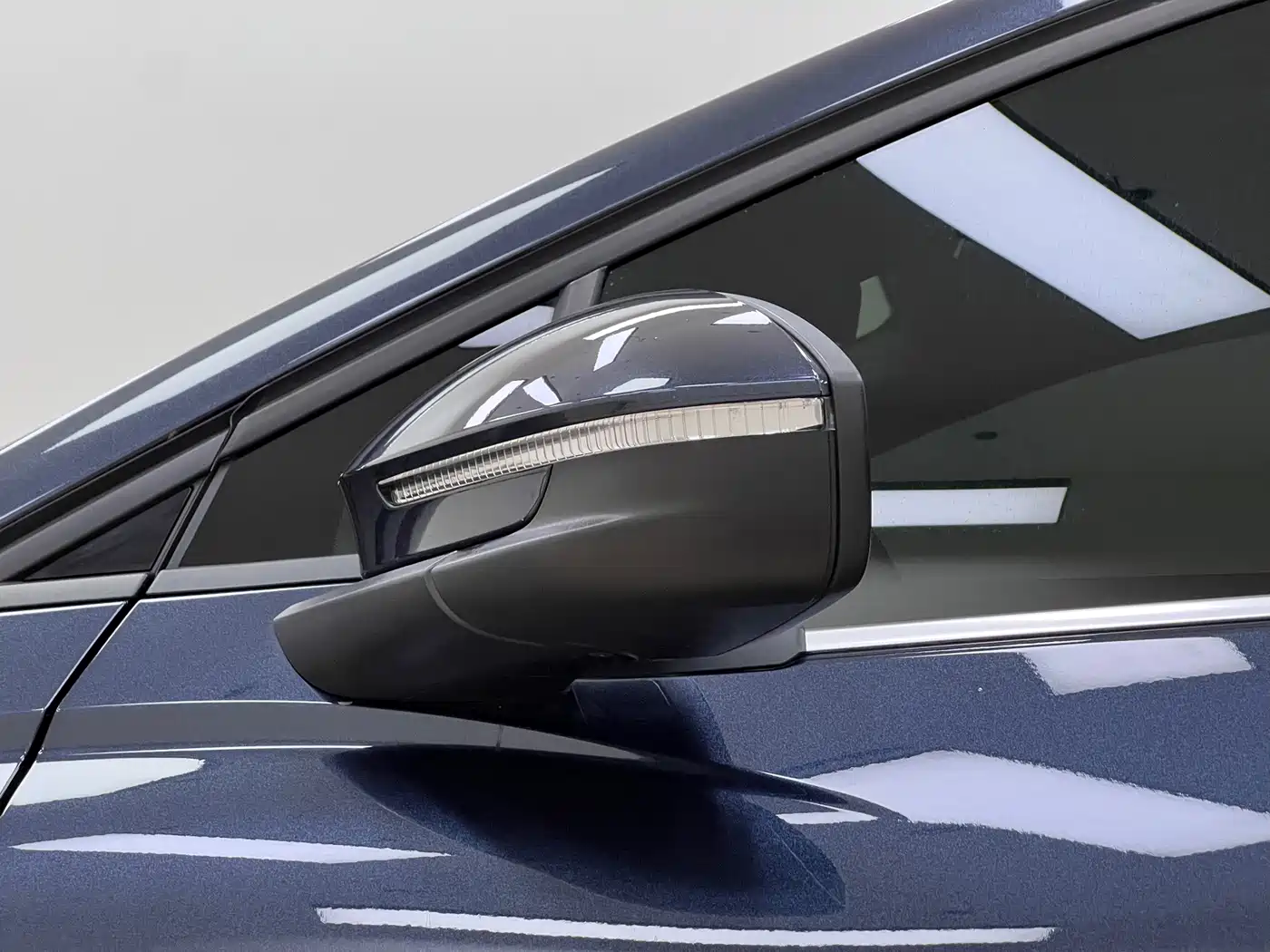 Audi Q4 e-tron 2023 2022 40 e-tron Pioneer Edition