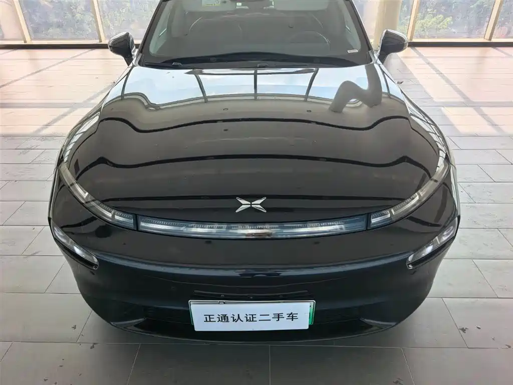 Фото 21 - XPeng P7