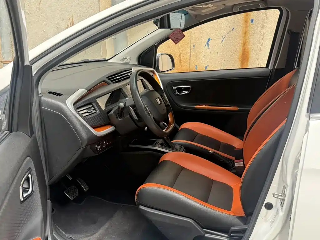 Geely Yuanjing X1 2018 2017 1.3L Auto Player Edition