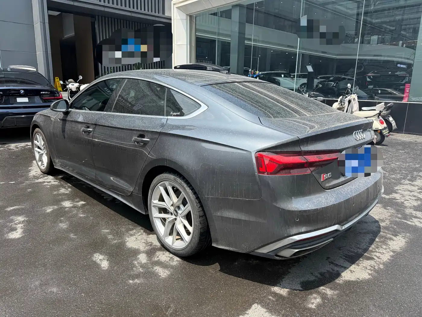 Photo 10 - Audi A5 (Import)