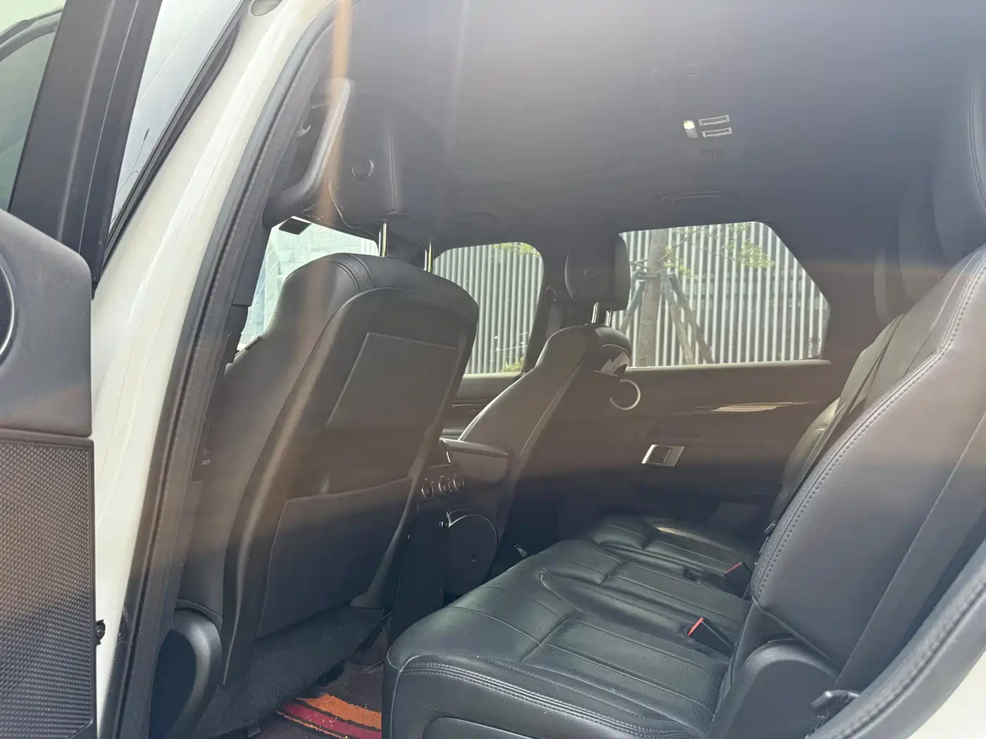 Фото 7 - Land Rover Discovery