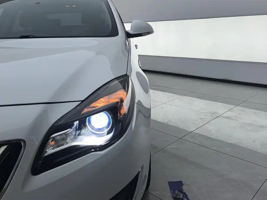 Buick Regal 2015 1.6T Leading Tech Edition фото 5