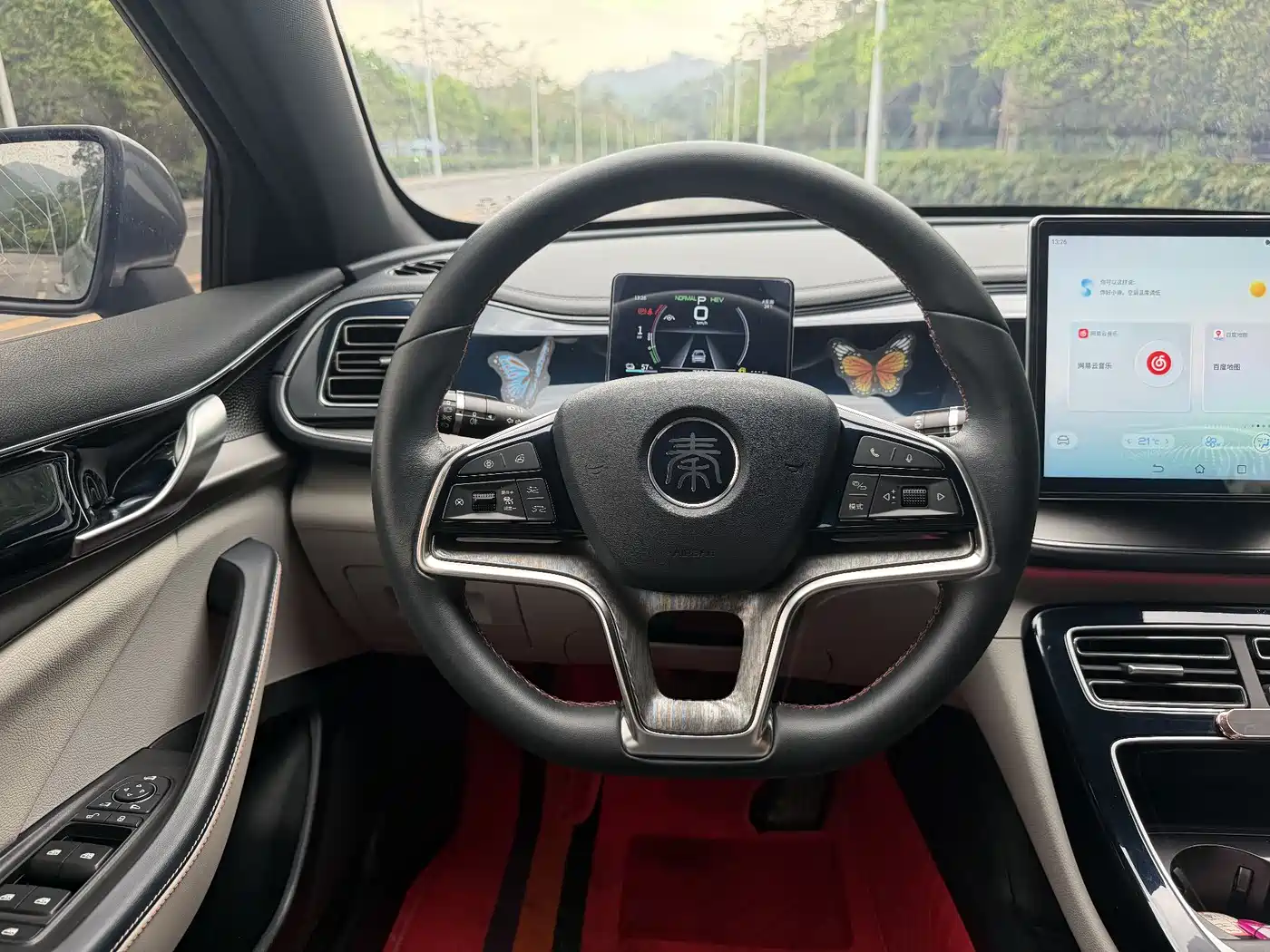 BYD Qin PLUS 2021 DM-i 120KM Flagship фото 10