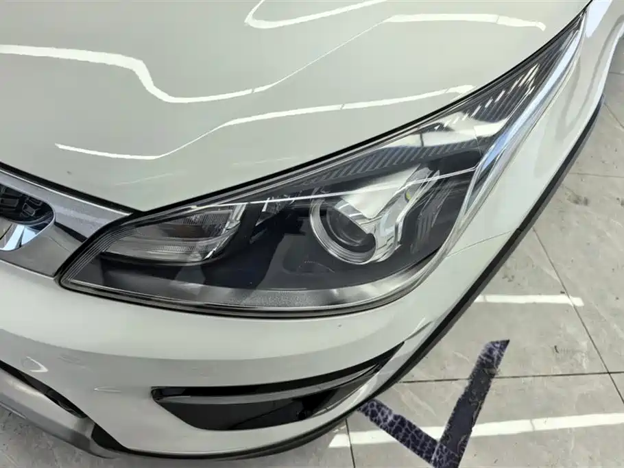 Kia KX CROSS 2019 1.6L Automatic Smart Sunroof Edition China VI фото 5
