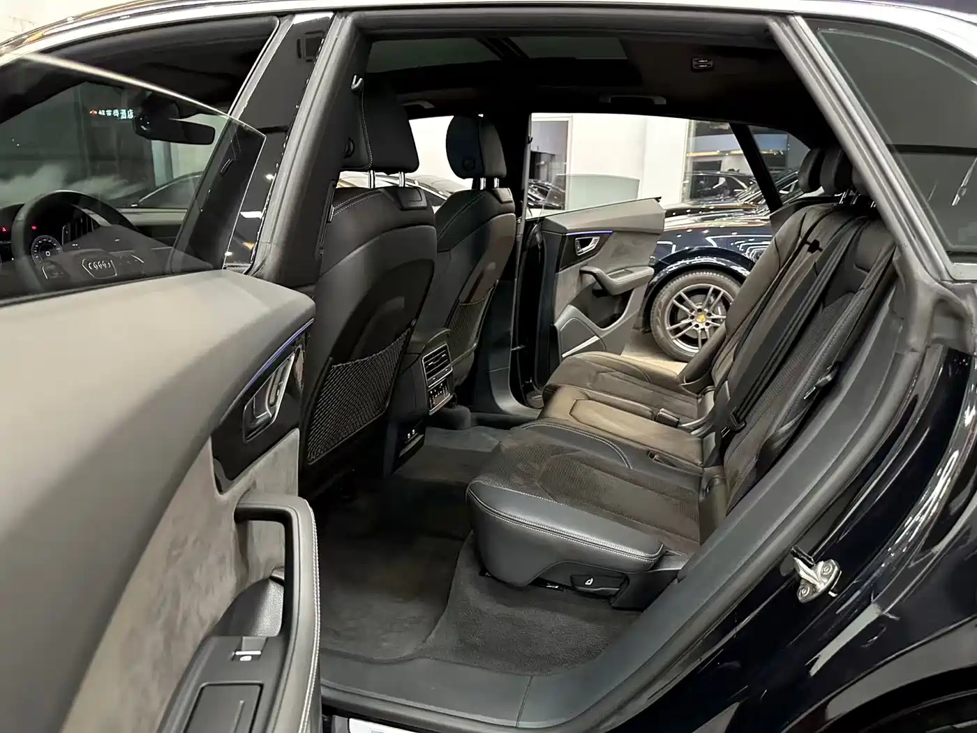 Audi Q8 2020 2021 Model 55 TFSI Premium Dynamic