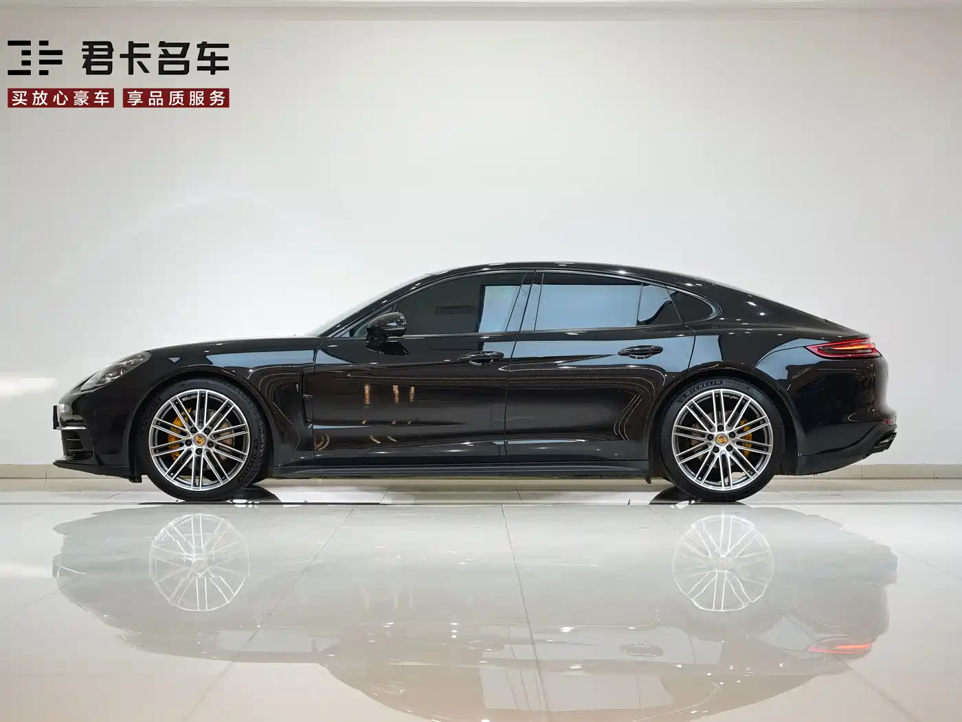 Porsche Panamera 2017 Panamera 3.0T фото 8