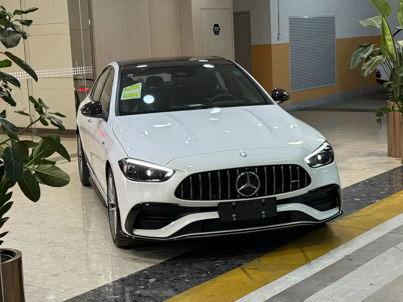 Mercedes-Benz C-Class AMG 2024 AMG C 43 4MATIC фото 2