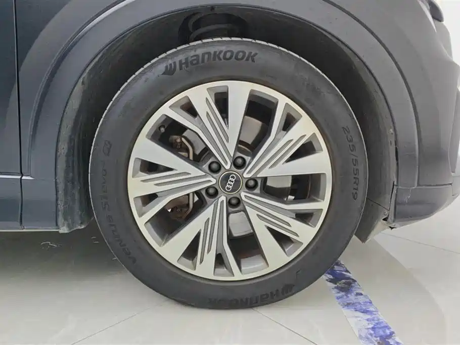 Audi Q5 e-tron 2023 40 e-tron Shining Edition Mecha Package фото 6