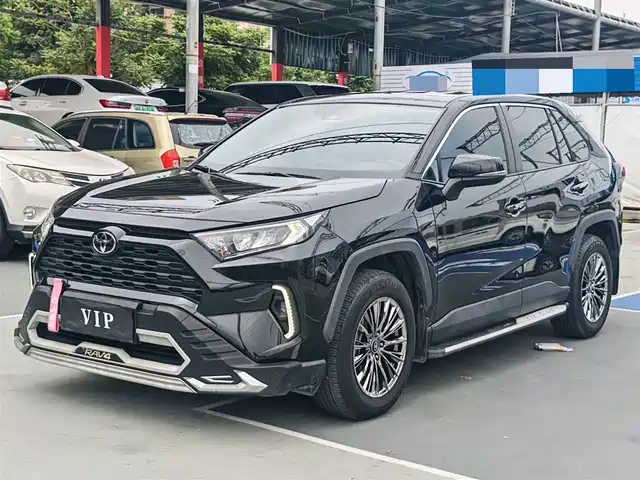 Toyota RAV4 Rongfang 2023 2.0L CVT 2WD Urban Edition