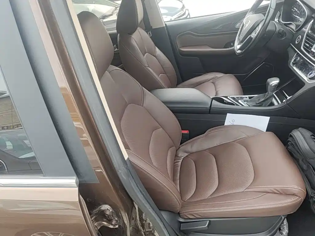 Baojun 560 2018 2017 1.5T DCT Premium Model