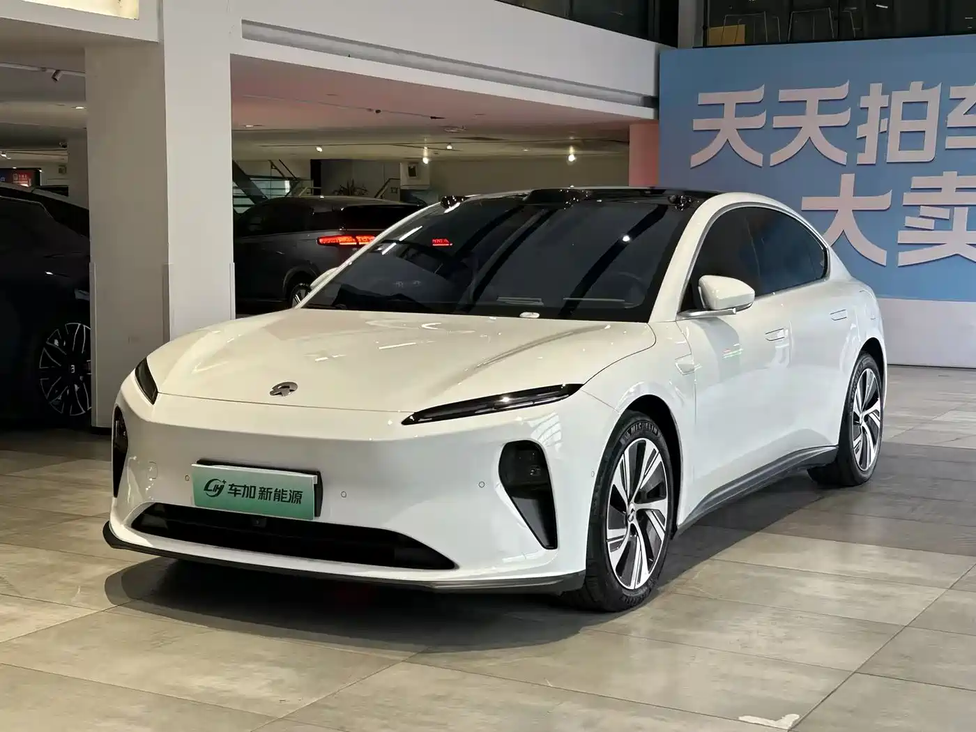 NIO NIO ET5