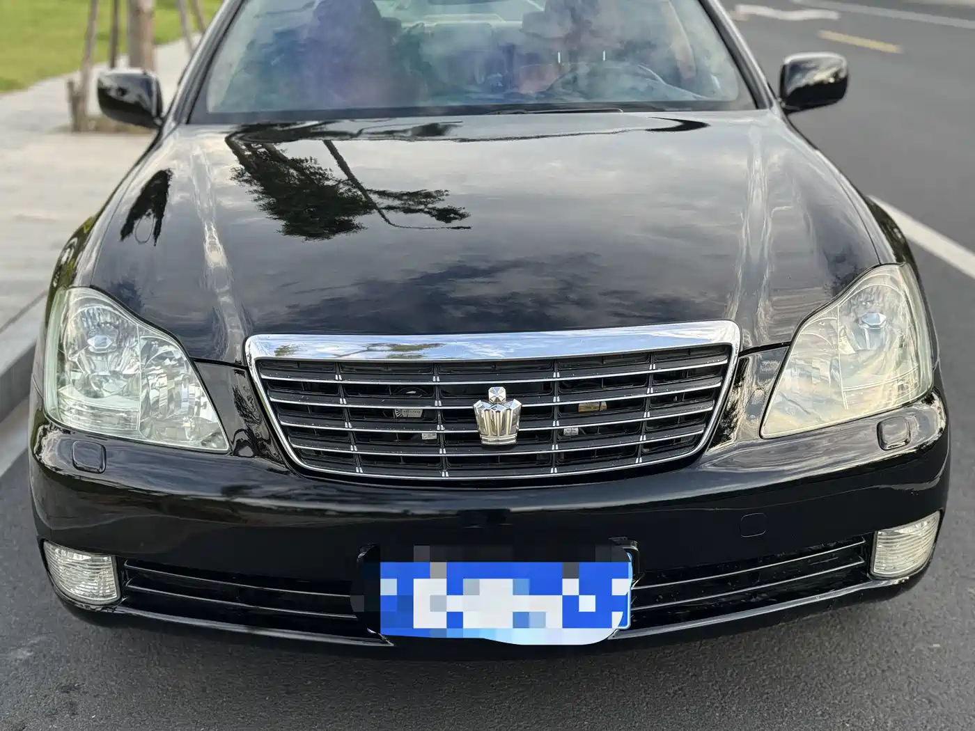Photo 20 - Toyota Crown