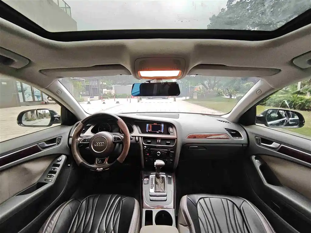 Audi A4L 2013 35 TFSI Automatic Comfort фото 11