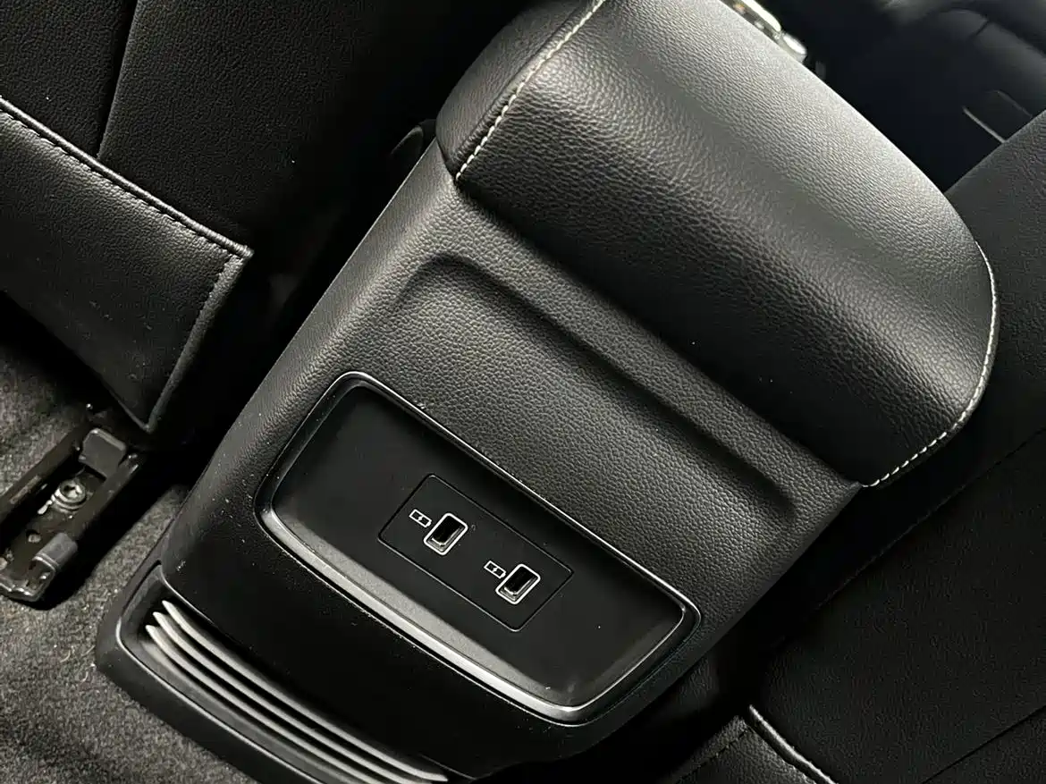 Roewe Ei5 2020 2019 Model Smart Connect Flagship Edition