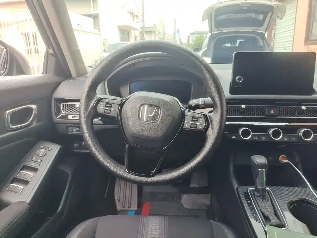 Honda Civic 2025 2025 240TURBO CVT Smart Fun Plus