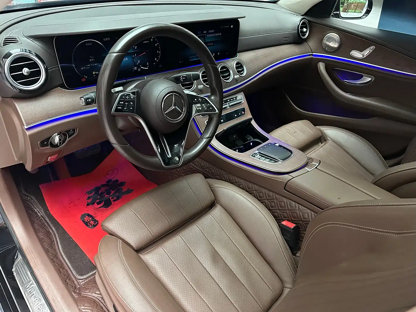 Mercedes-Benz E-Class 2023 E 260 L фото 11