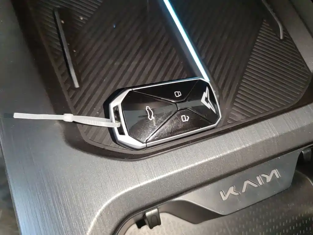 Cowin Kaiyi Kunlun NEV 2025 2024 Kunlun iHD 150km Horizon Edition