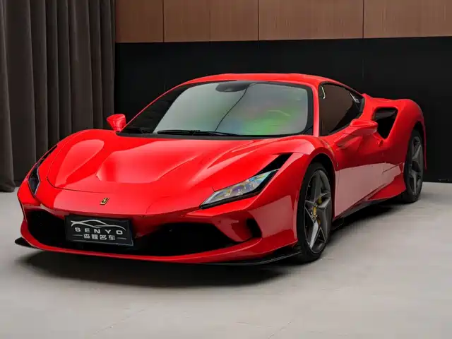 Ferrari F8 Tributo 3.9T V8