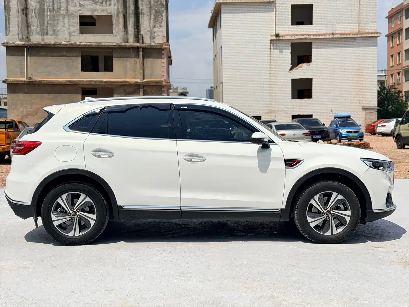 Hongqi HS5 2019 2019 2.0T Smart Connect Enjoy Edition