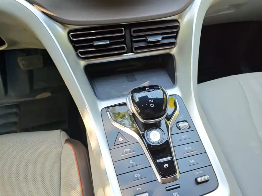  BYD Song Pro New Energy 2022 DM-i 110km Flagship Pro 14