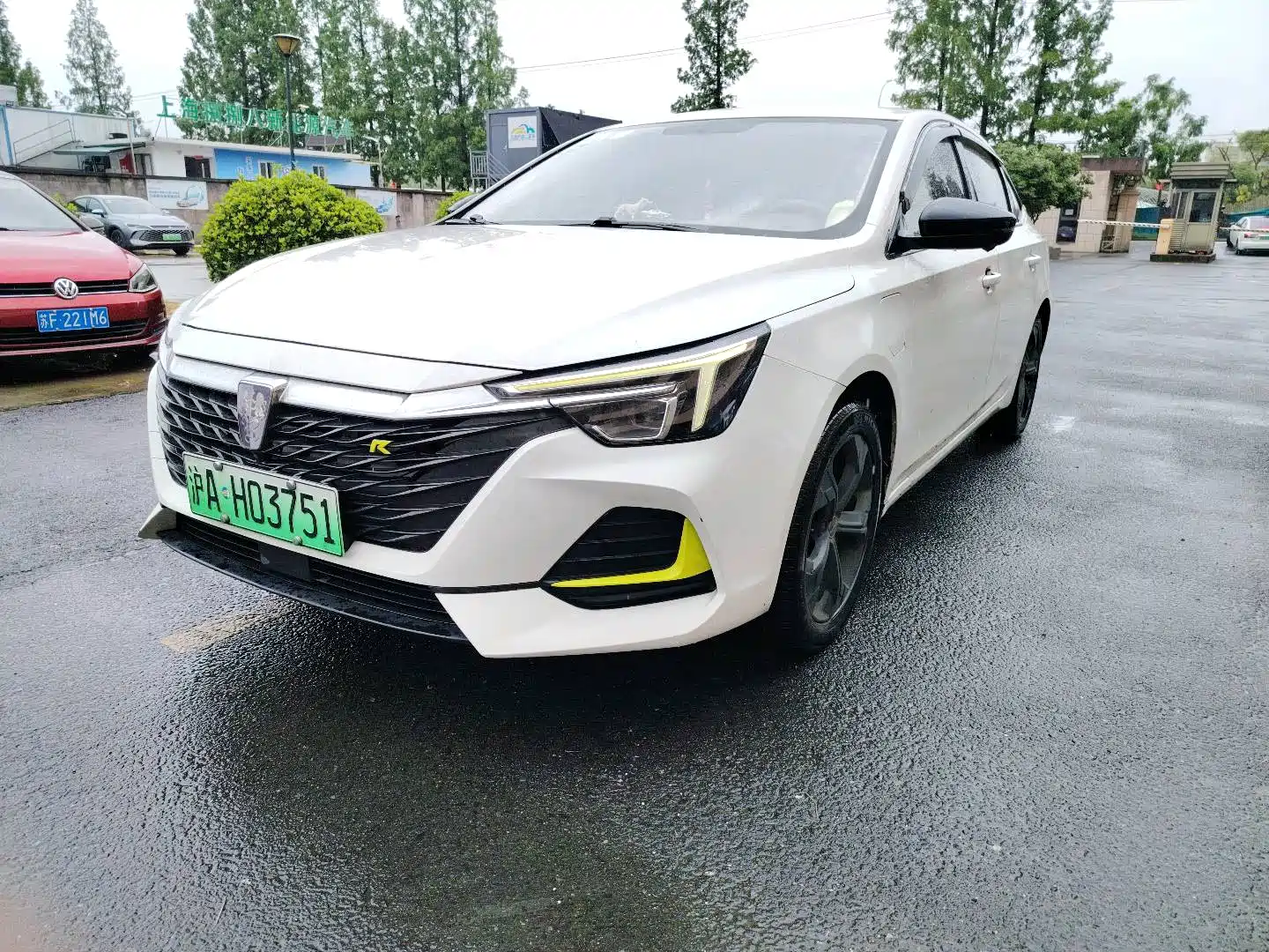 Фото 3 - Roewe i6 MAX EV