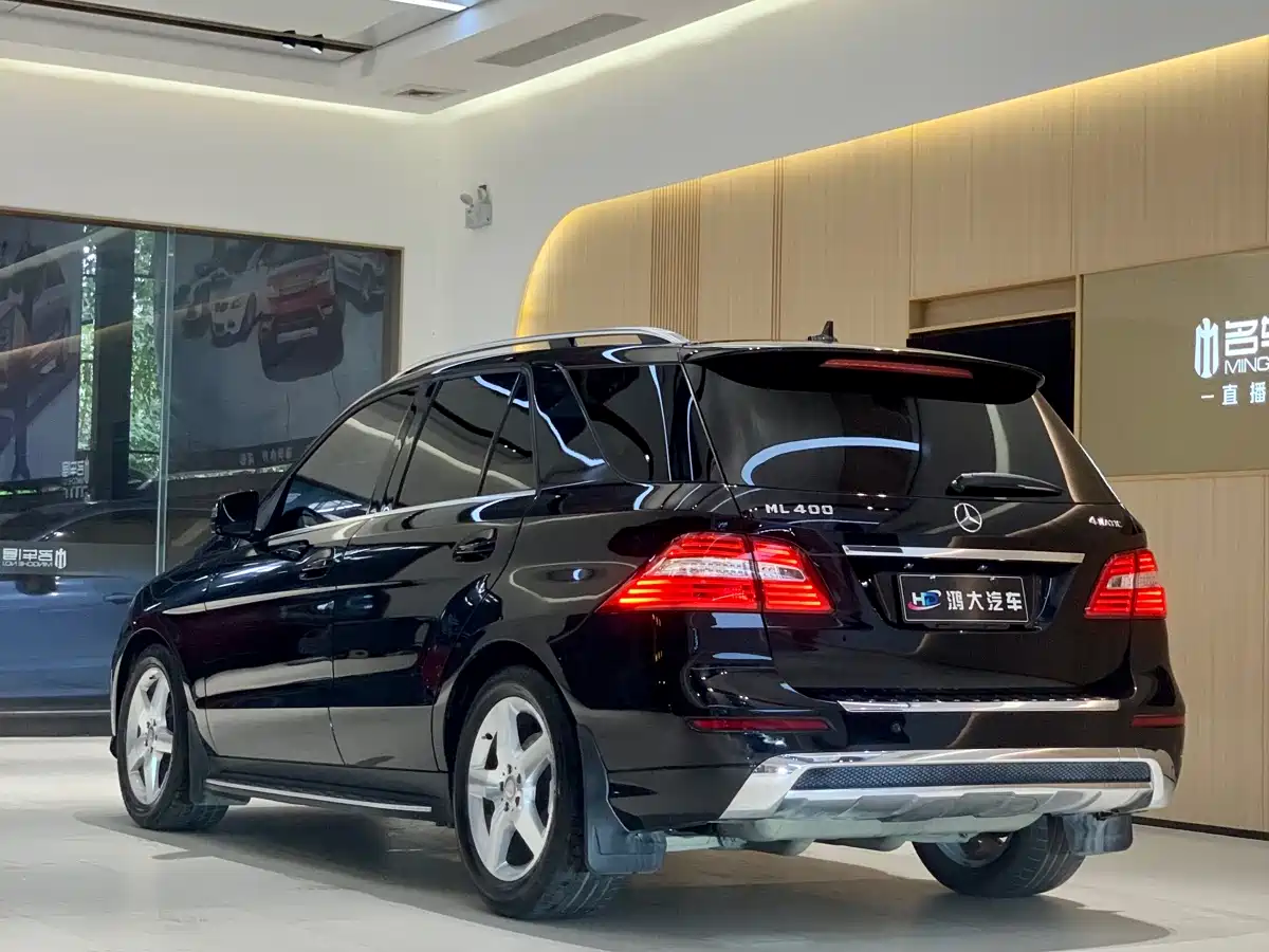 Mercedes-Benz M-Class 2014 ML 400 4MATIC Luxury фото 5