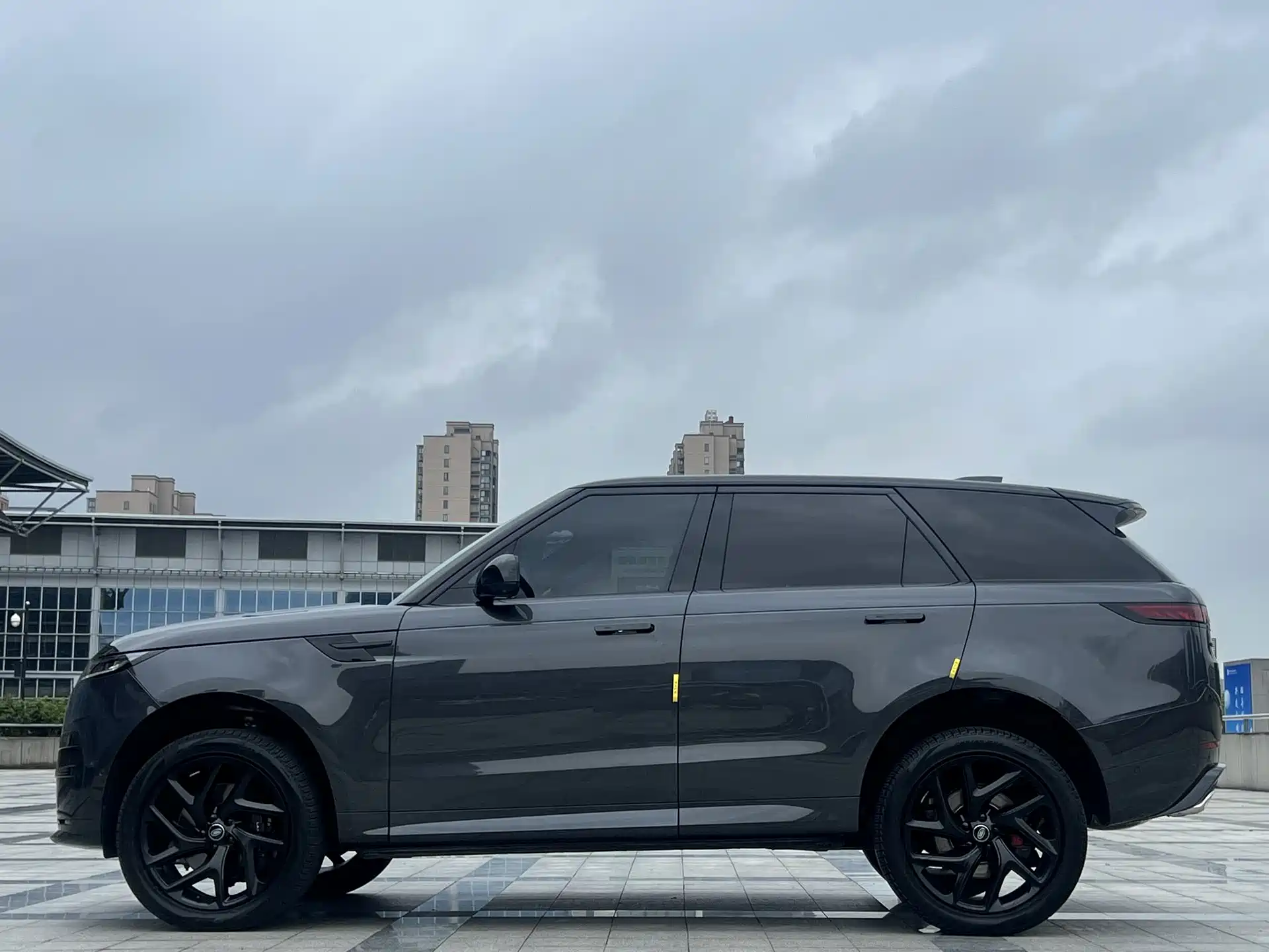 Фото 8 - Land Rover Range Rover Sport