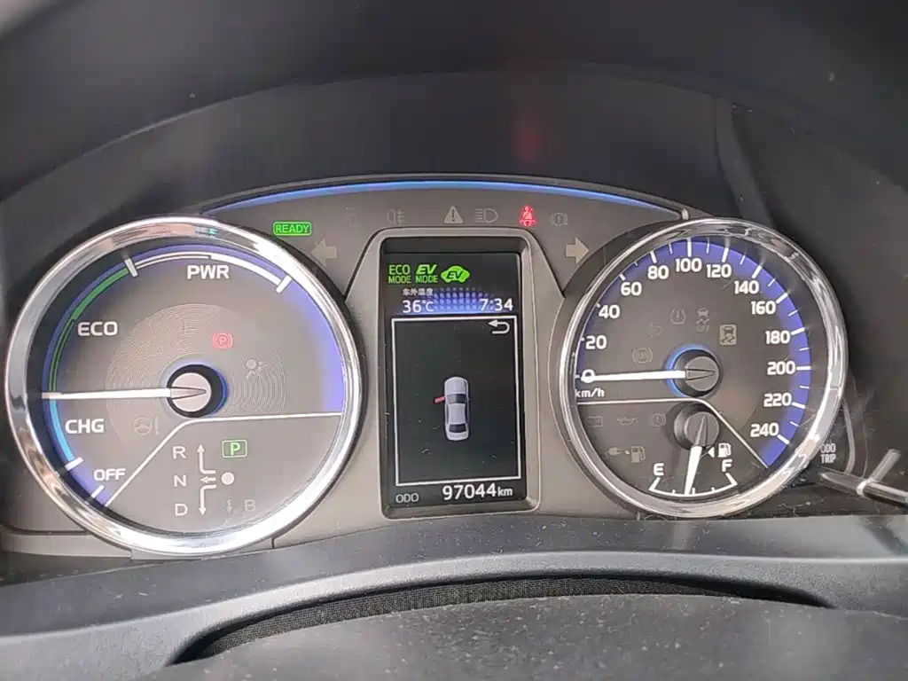 Toyota Levin Twin Engine E+ 2019 2019 1.8PH V E-CVT Luxury Edition