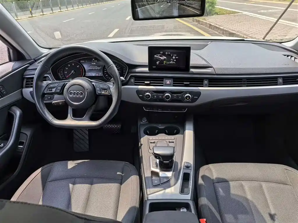 Audi A4L 2018 30th Anniversary 40 TFSI Progressive фото 17