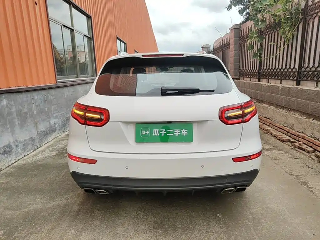 Zotye SR9 2018 2017 2.0T Auto Ultimate Heart Edition