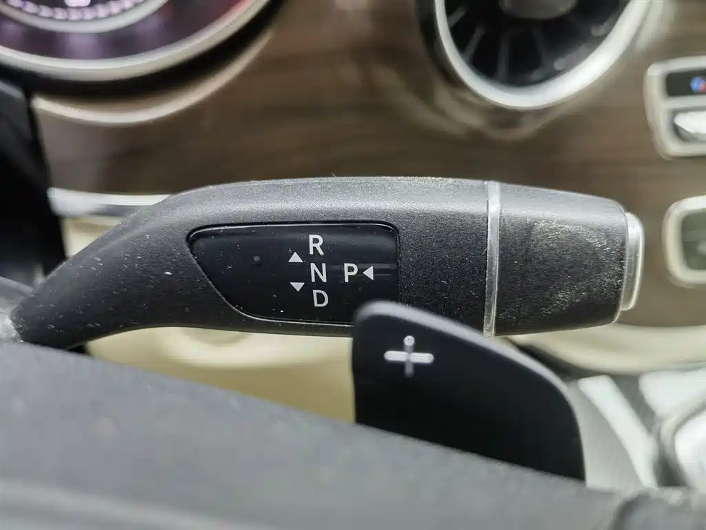 Mercedes-Benz V-Class 2021 V 260 Pilot Edition фото 13
