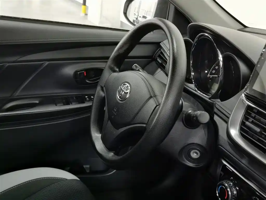 Toyota YARiS L Zhi Xuan 2021 Zhi Xuan X 1.5L CVT Leading Edition фото 22