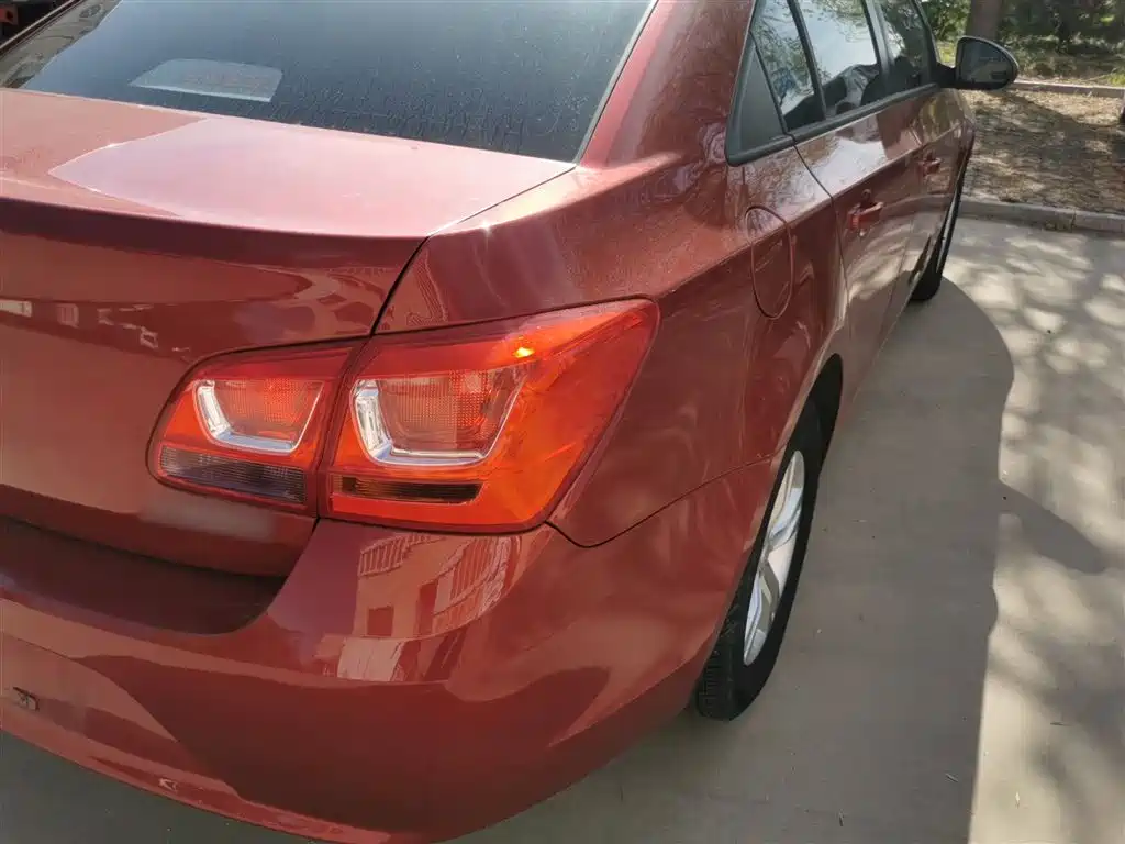 Chevrolet Cruze 2015 1.5L Classic SL MT фото 8