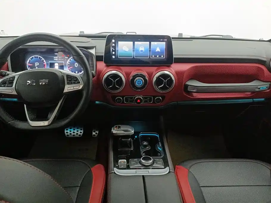 BAIC ORV Beijing Offroad BJ40 2023 2.0T Auto 4WD Urban Hunter Knight Edition фото 12