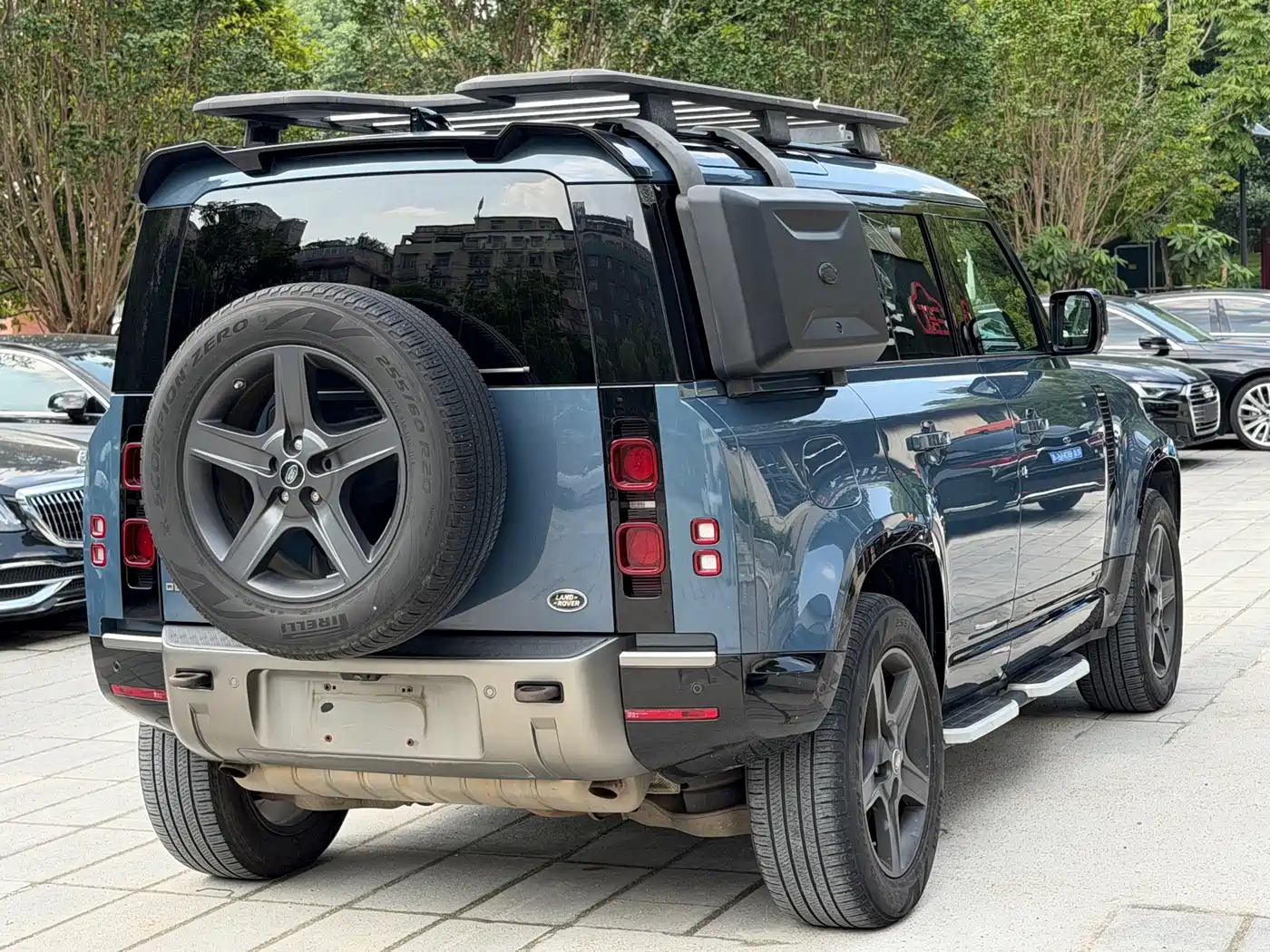 Фото 3 - Land Rover Defender