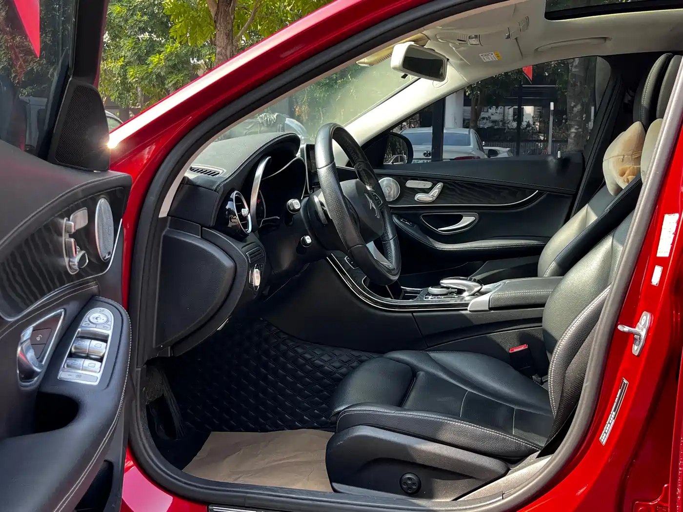 Mercedes-Benz C-Class 2018 C 200 L Sport Achievement Special Edition фото 12