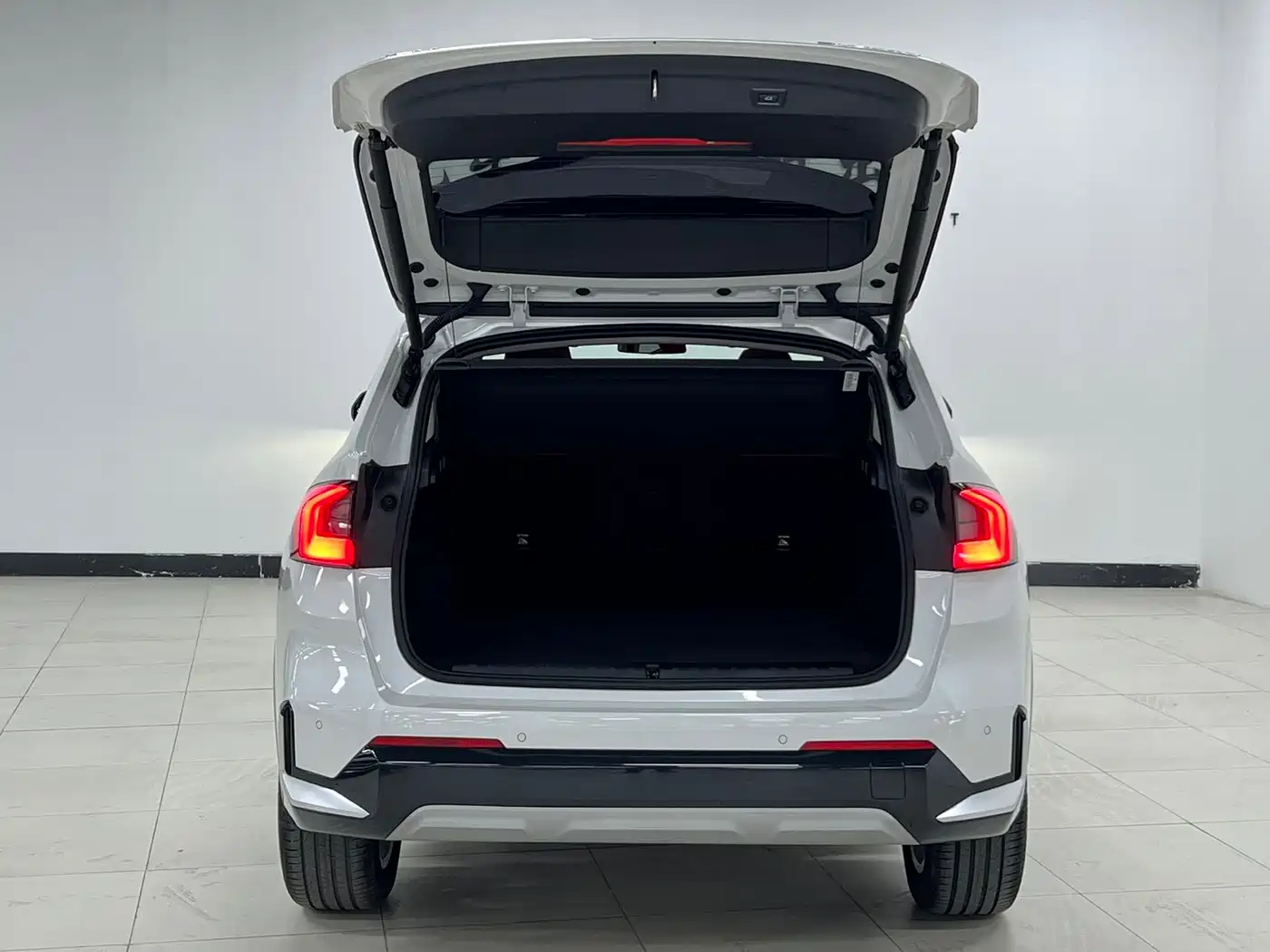 BMW X1 2023 sDrive20Li X Design Package фото 22