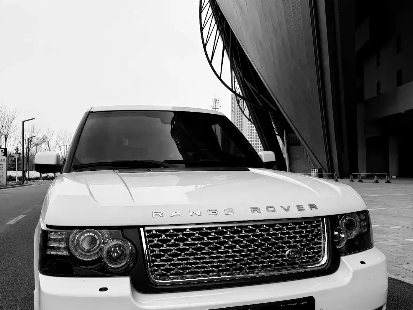 Land Rover Range Rover 2012 5.0 SC V8 фото 4