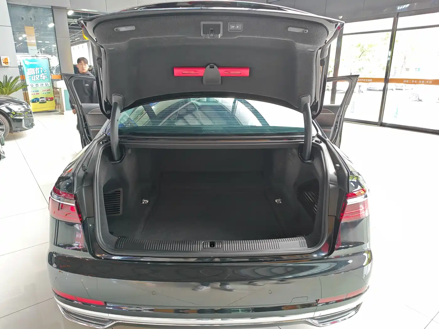 Audi A8 2019 Plus A8L 55 TFSI quattro Luxury фото 18