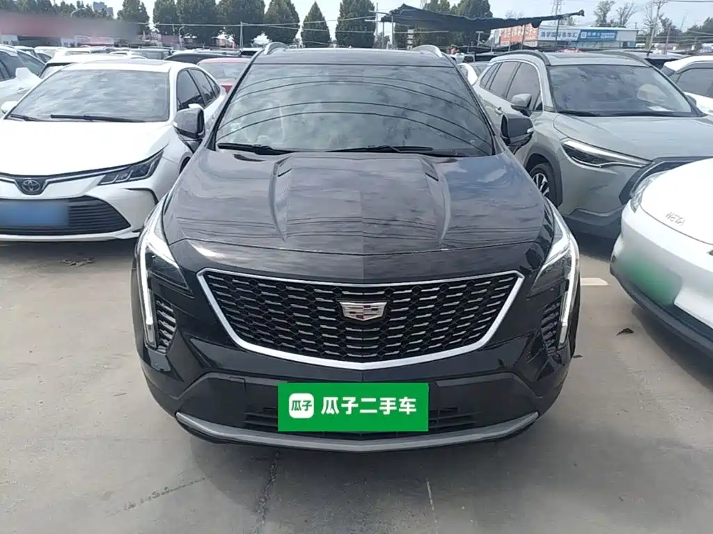Cadillac XT4 2022 2022 28T FWD Luxury
