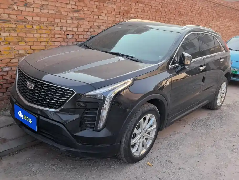 Cadillac XT4 2023 2022 28T FWD Style