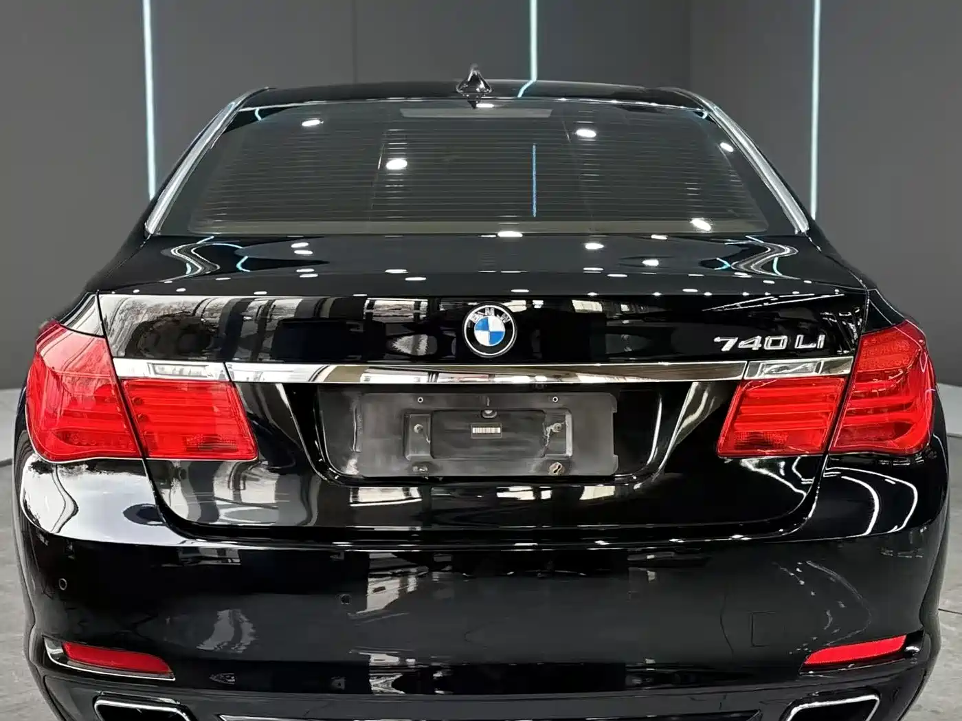 BMW 7 Series 2009 Model 740Li Leading Edition фото 7