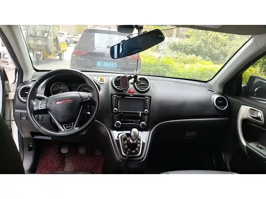 Photo 8 - Haval H6