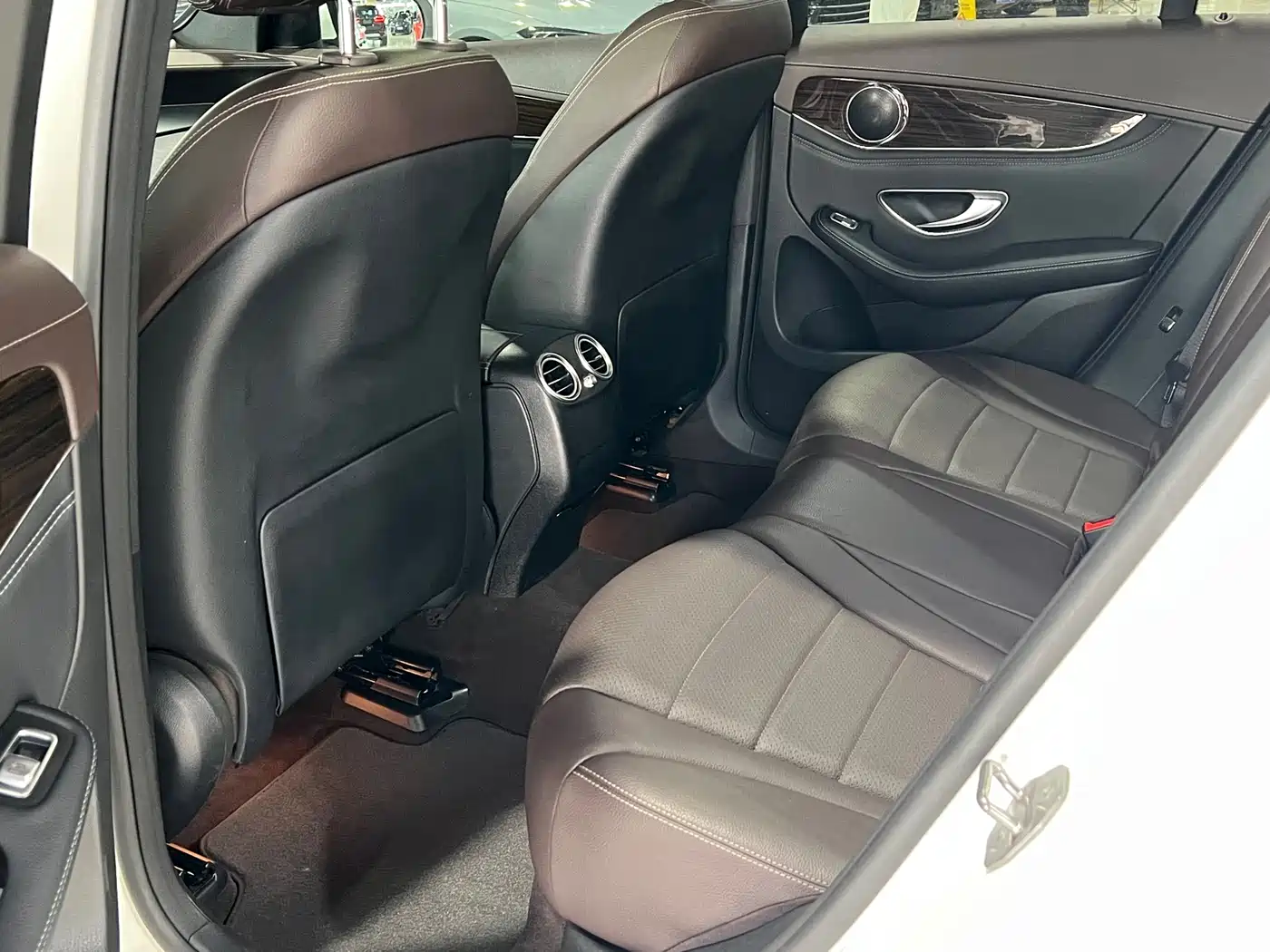 Mercedes-Benz GLC 2017 GLC 260 4MATIC Luxury фото 20